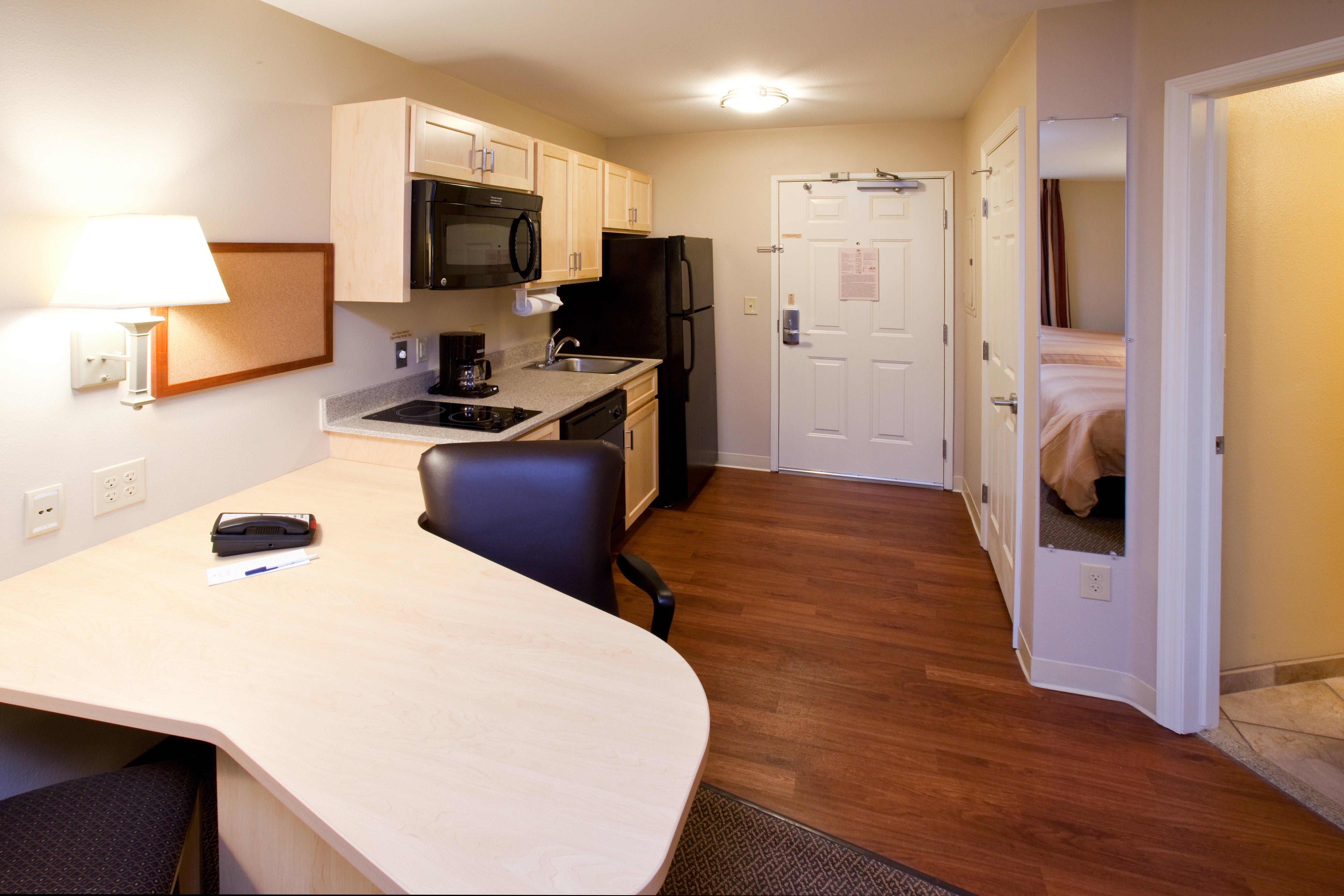 Candlewood Suites Minot By Ihg Exterior foto