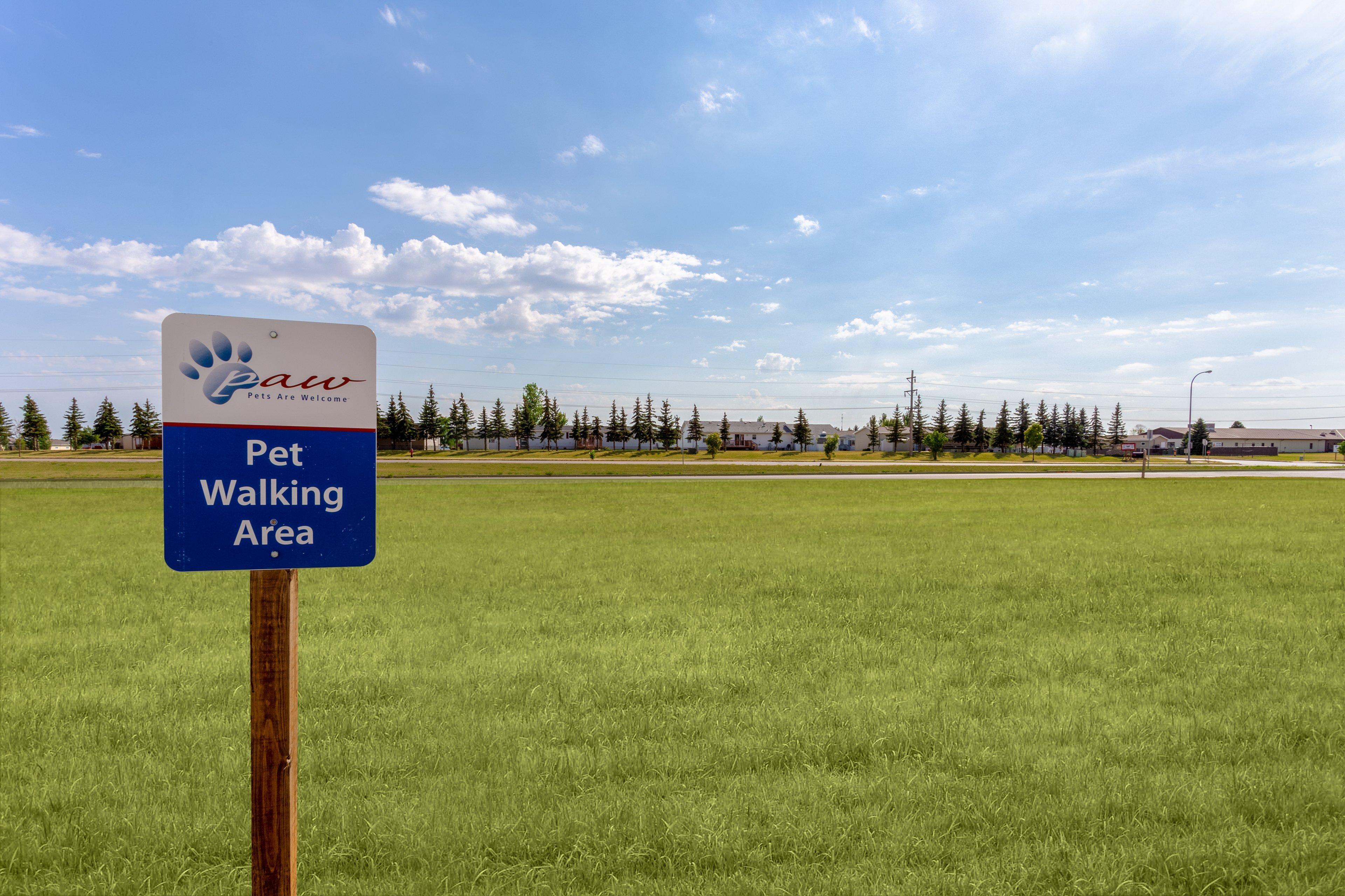 Candlewood Suites Minot By Ihg Exterior foto